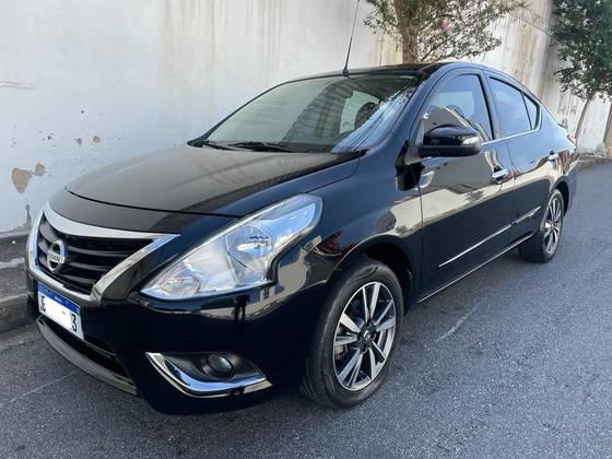 NISSAN VERSA 1.6 16V FLEXSTART UNIQUE 4P XTRONIC
